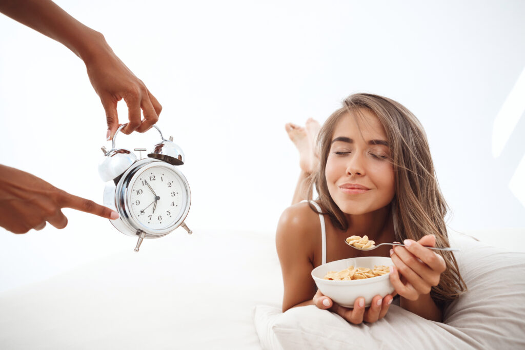 Best Time Of The Day To Eat, Sleep, And Exercise